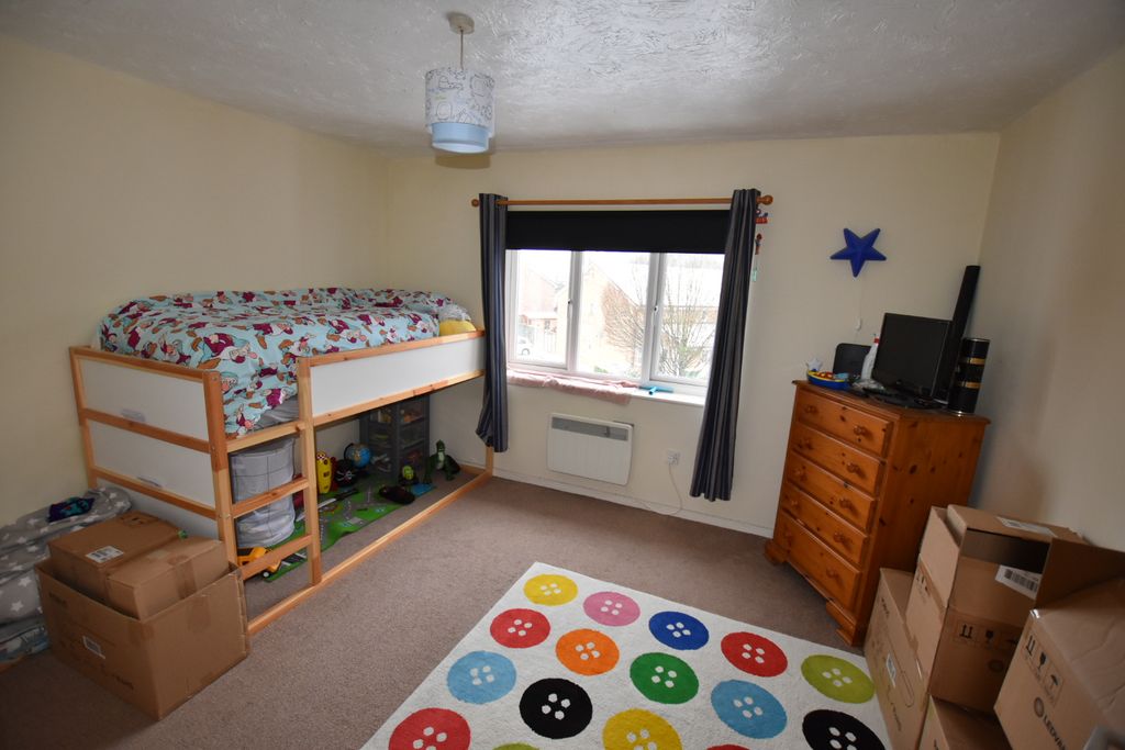 Property photo 2 of 6