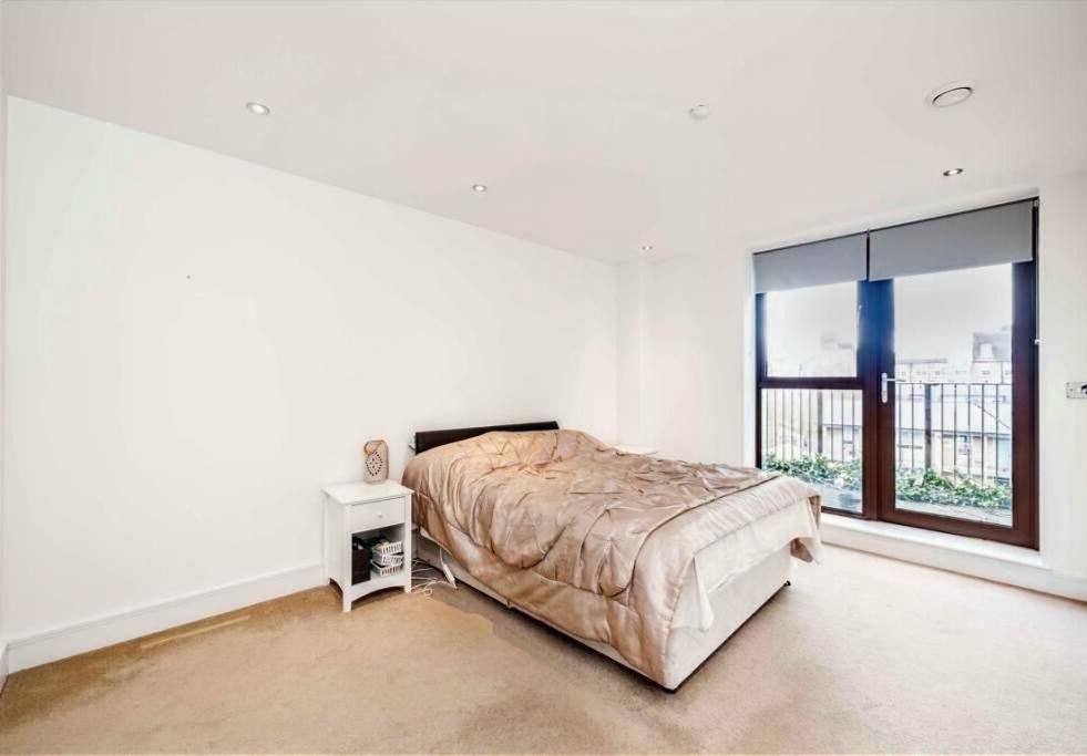 Property photo 2 of 6 B11