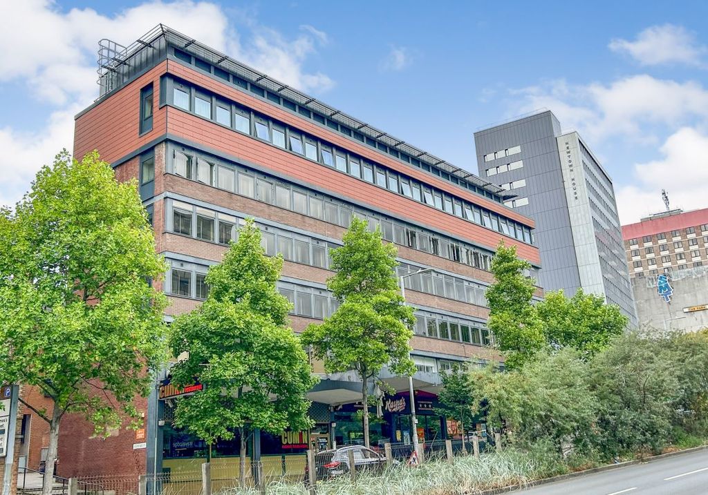 Property photo 1 of 10