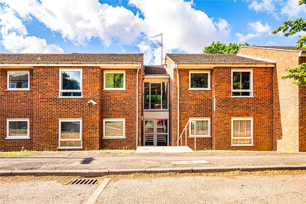 Property photo 1 of 14 Picture No. 11