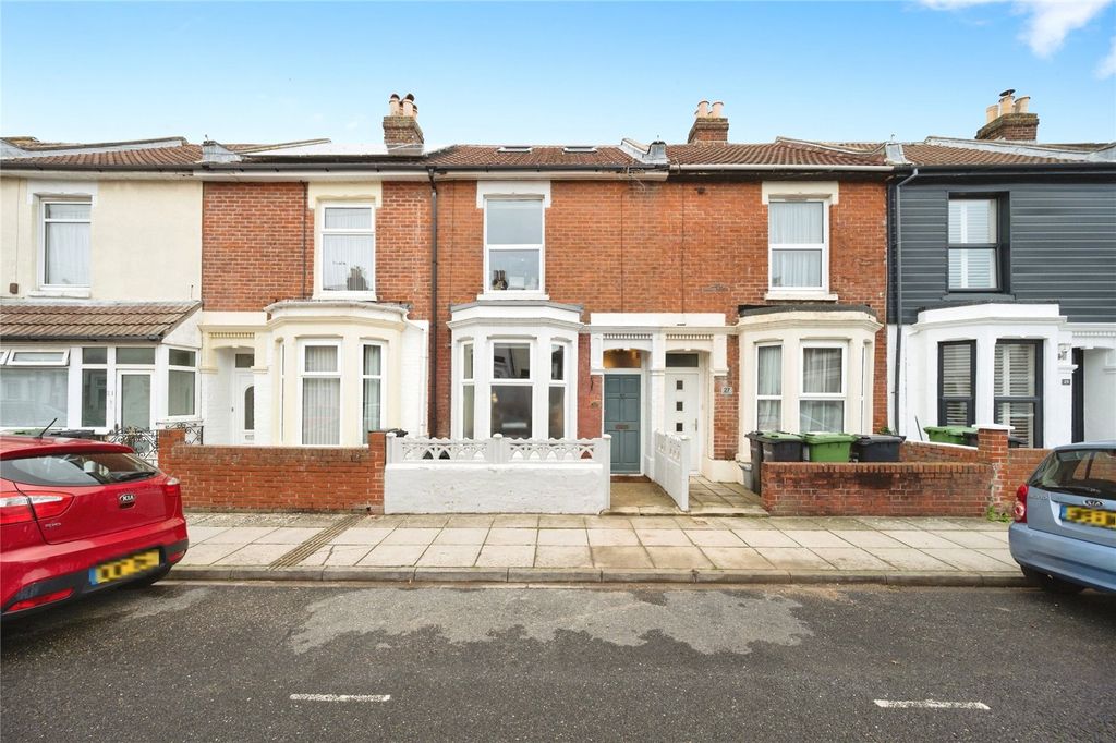 Property photo 1 of 19 Picture No. 04