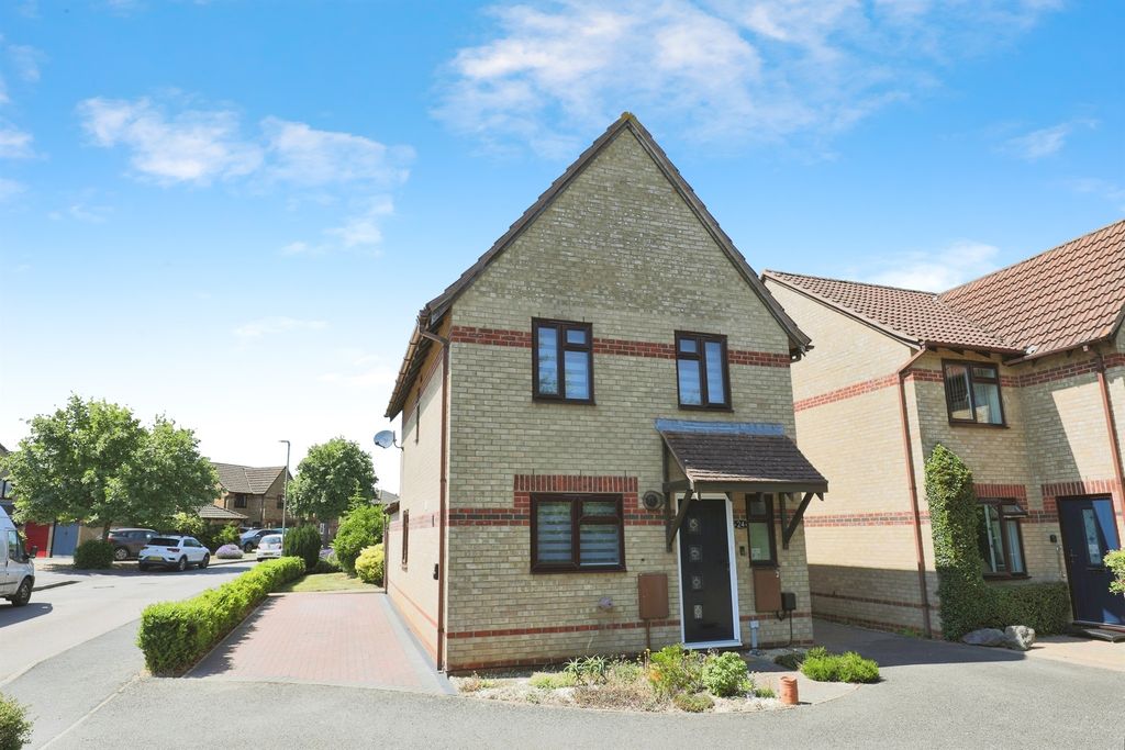 Property photo 1 of 17