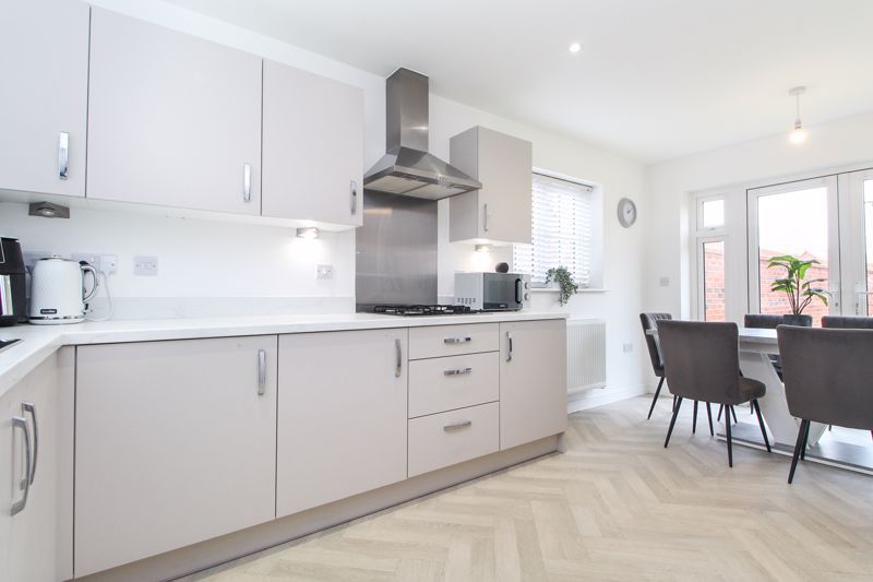 Property photo 2 of 20 Kitchen/Diner