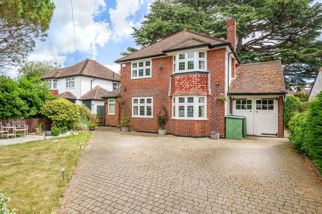 Property photo 1 of 22