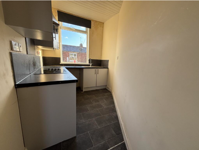 Property photo 3 of 9