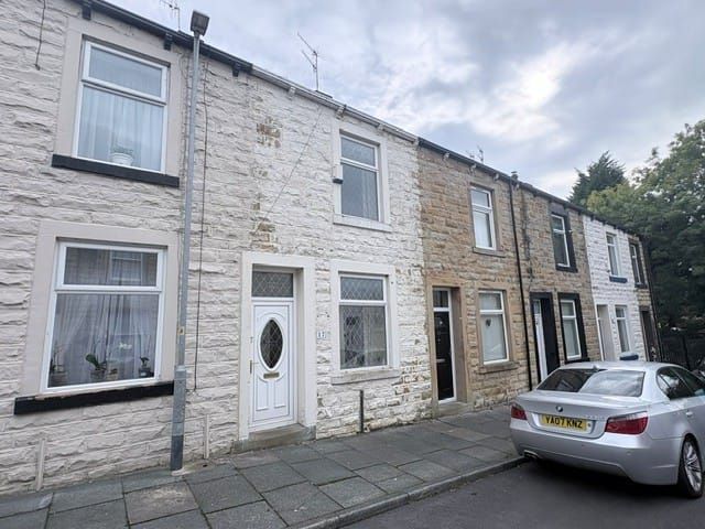 Property photo 1 of 6