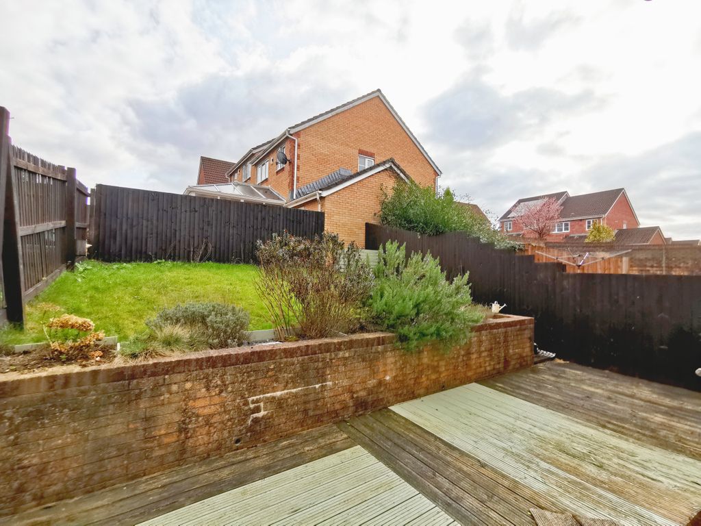 Property photo 3 of 11