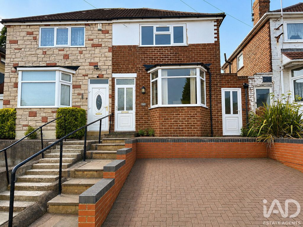 Property photo 1 of 11