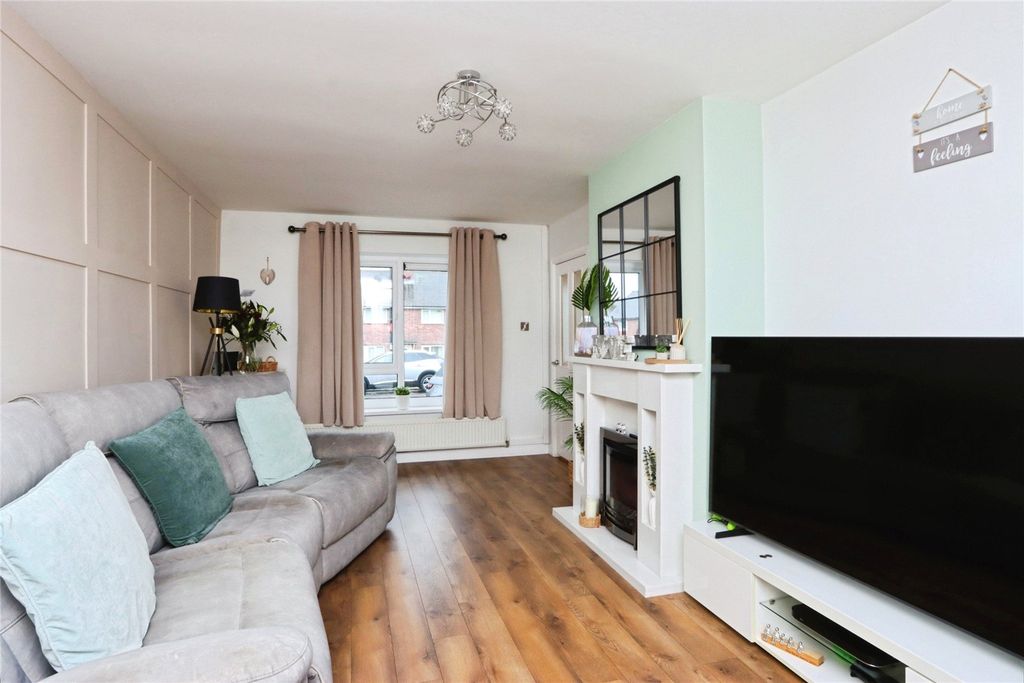 Property photo 2 of 21 Reception Room