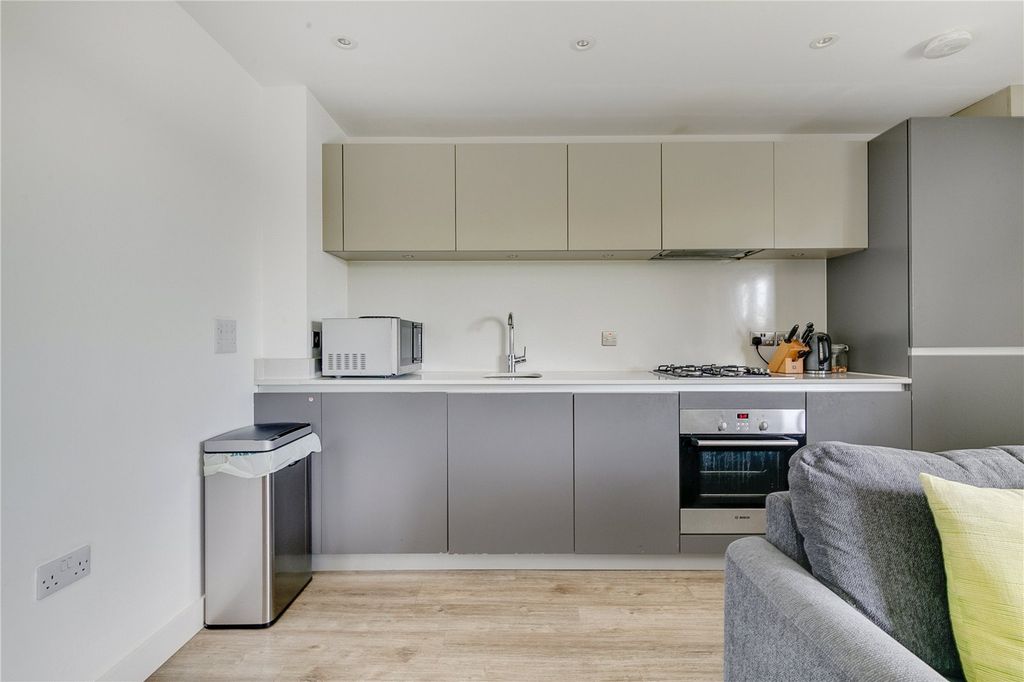 Property photo 2 of 12 Picture No. 06