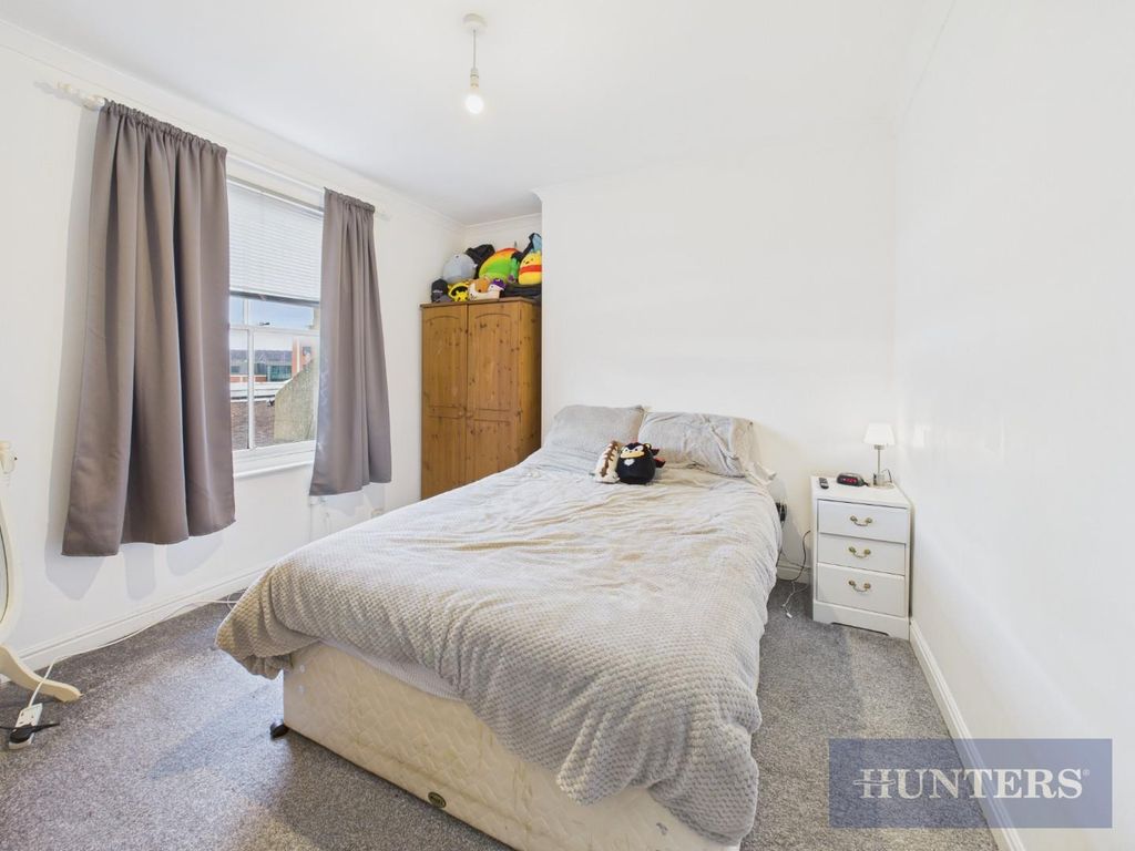 Property photo 2 of 8 Cam05316G0-Pr0247-Still007.Jpg