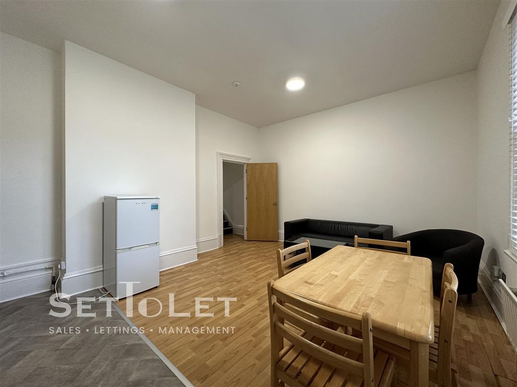 Property photo 3 of 9 Img_5616.Jpg