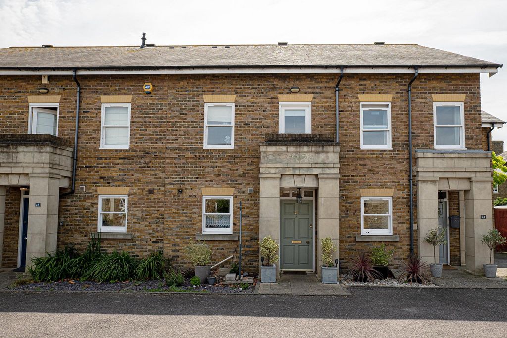 Property photo 1 of 26