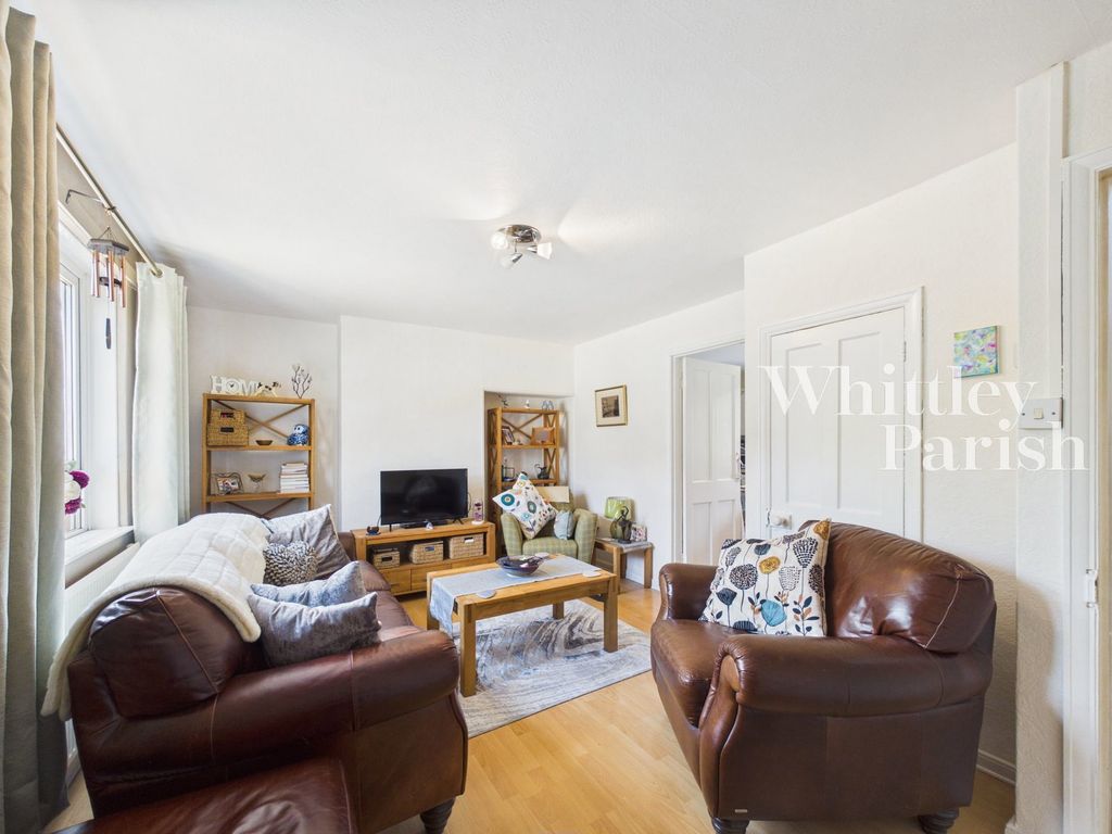 Property photo 3 of 15