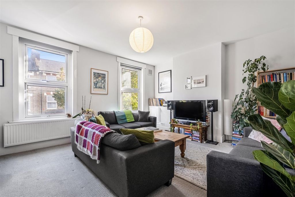 Property photo 2 of 14 12-16.Jpg