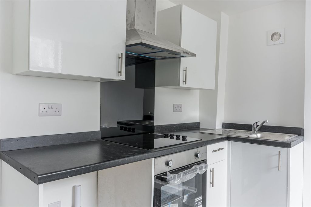 Property photo 3 of 11 Ccltd9.Jpg