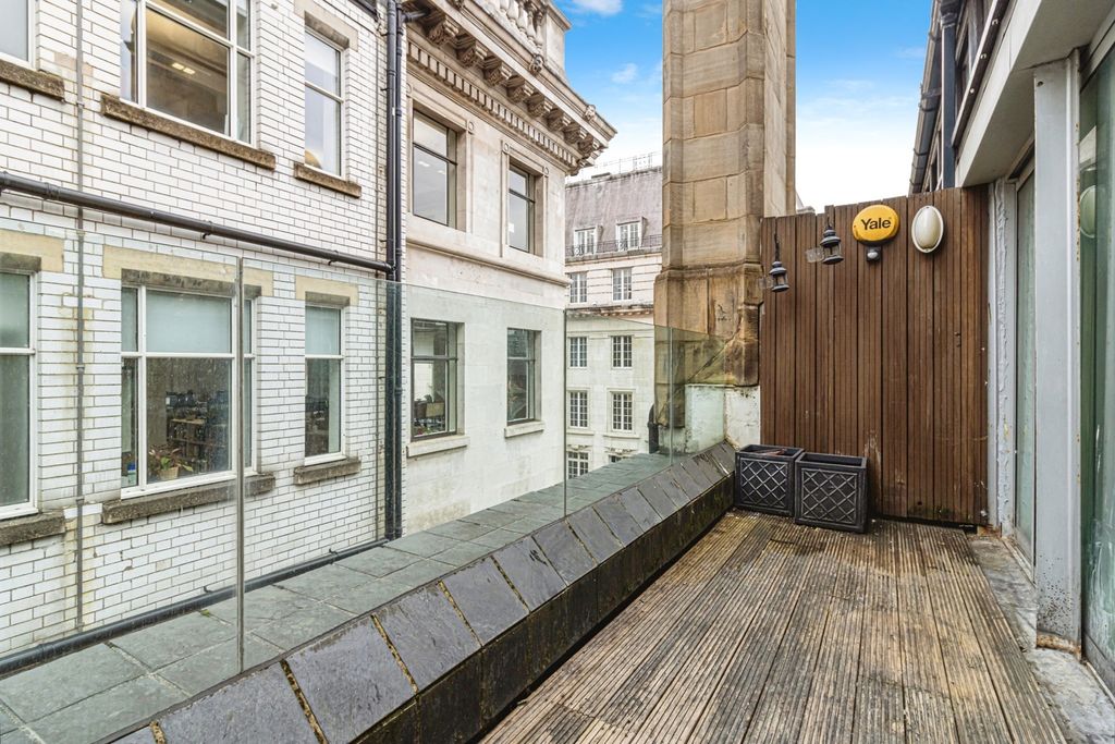 Property photo 3 of 24 Photo