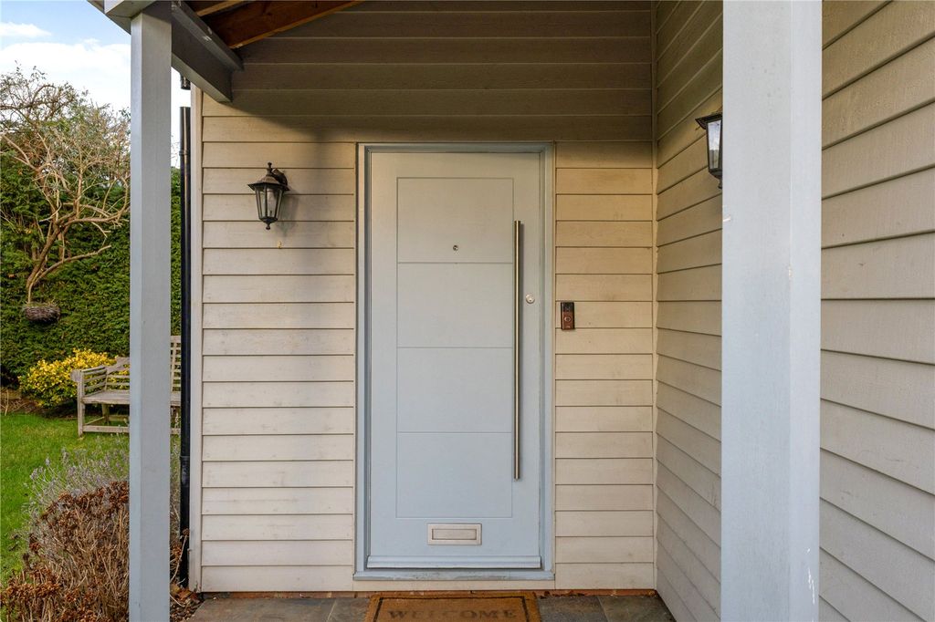 Property photo 3 of 16 Porch Entrance