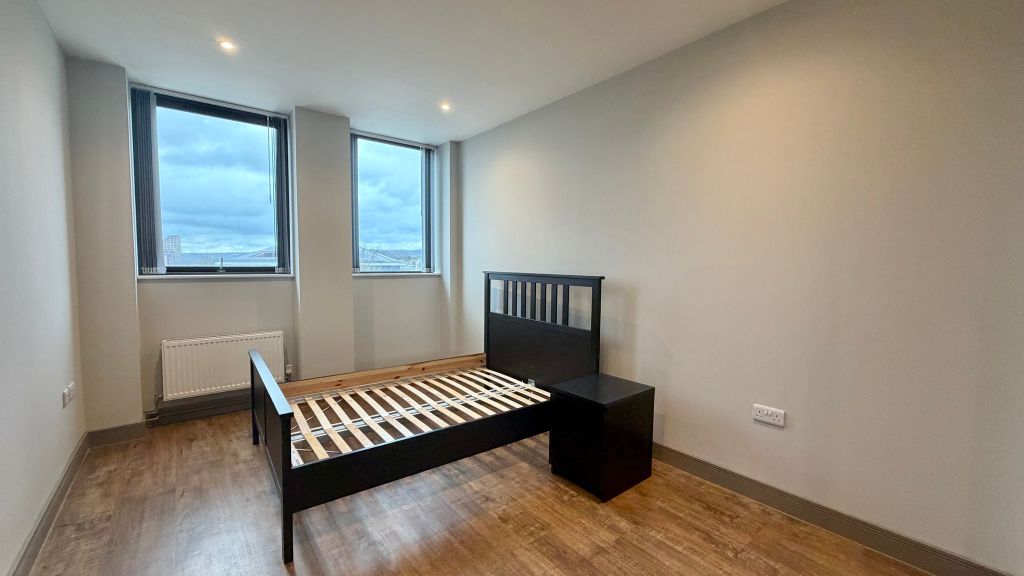 Property photo 3 of 15 Bedroom