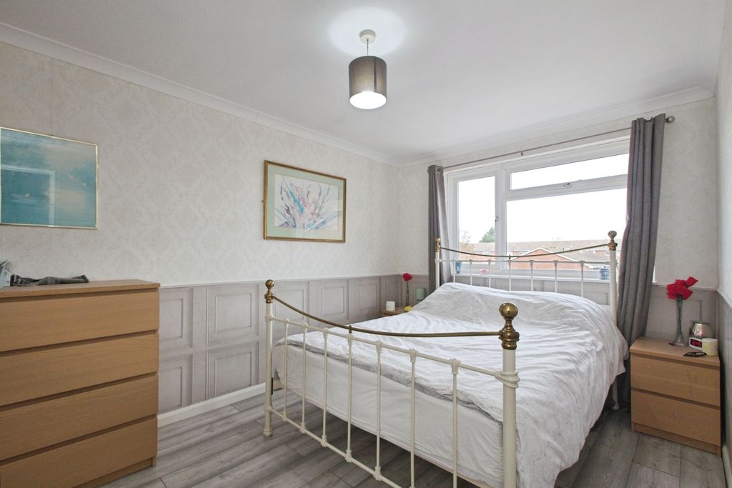 Property photo 2 of 19 Img_4306