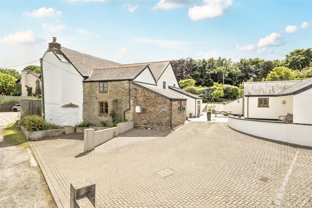 Property photo 3 of 36 1299474-2-68373d572dc00.Jpg