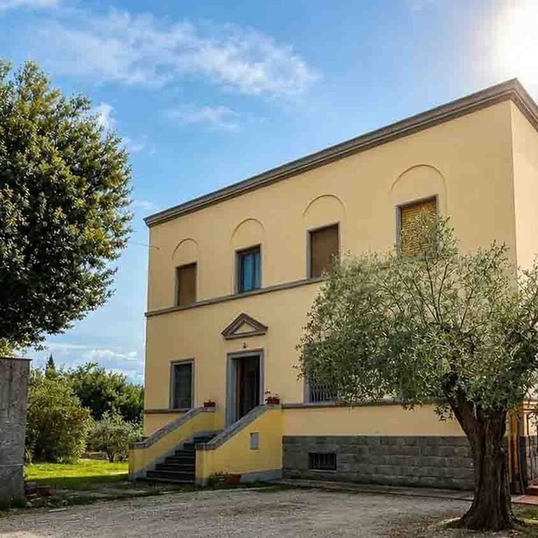 Property photo 1 of 13 Elegant Villa In Florence, Heart Of Tuscany