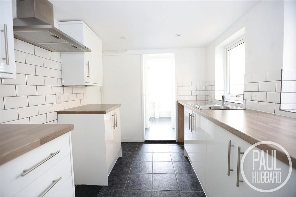 Property photo 2 of 18 2J5A0483 (1).Jpg
