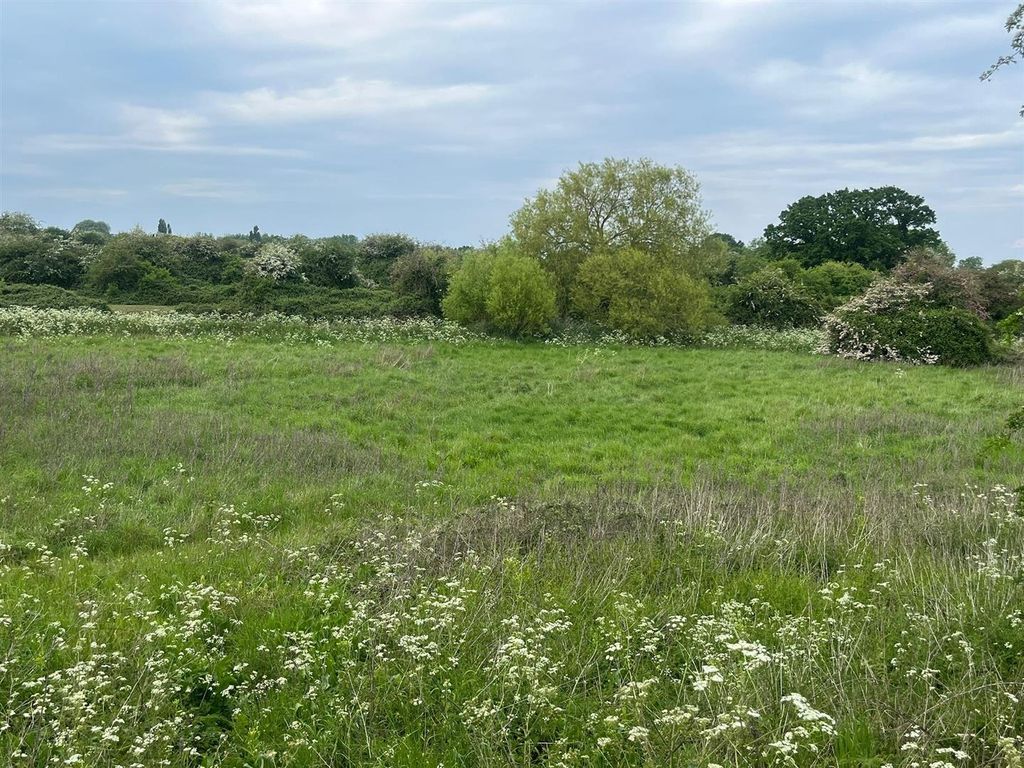 Property photo 3 of 5 Land