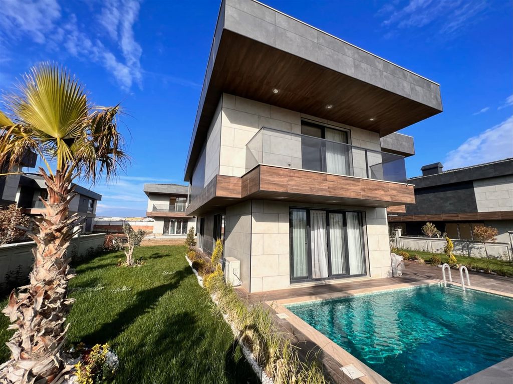 Property photo 1 of 23 Expansive Newly Built Villas In Istanbul For Sale - Main View Of One Of The Villas