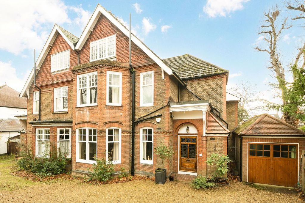 Property photo 1 of 10