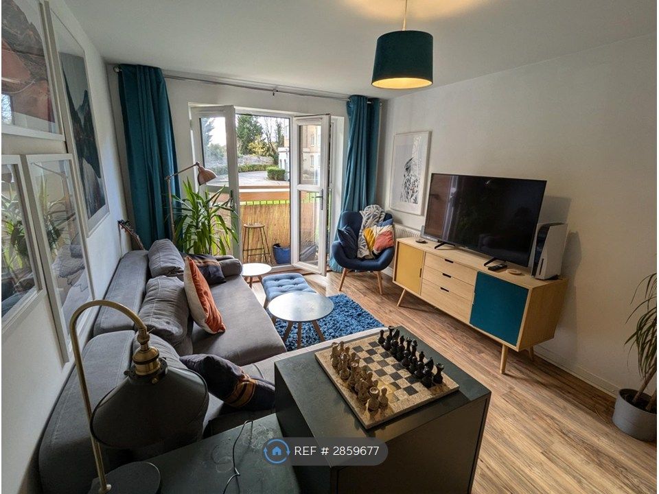 Property photo 1 of 8 Living Room Area