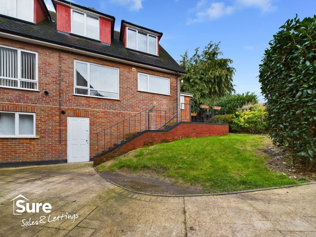 Property photo 1 of 1 2822320