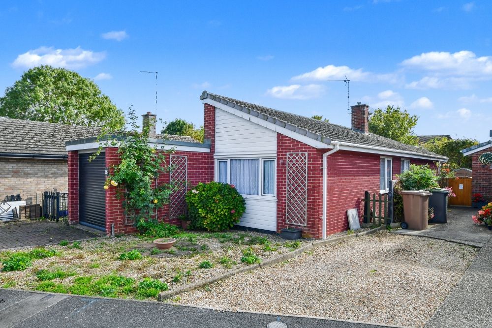 Property photo 2 of 21