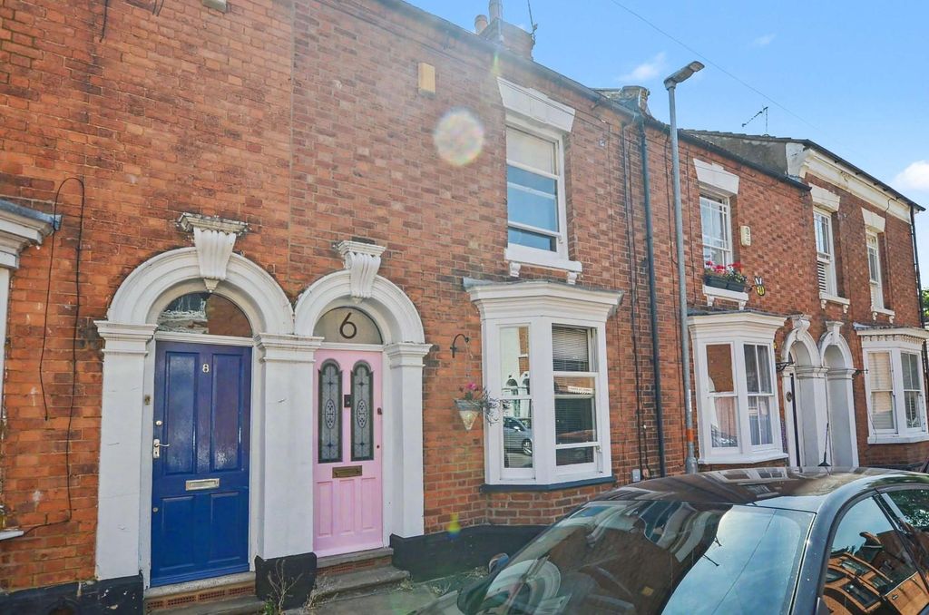 Property photo 1 of 14