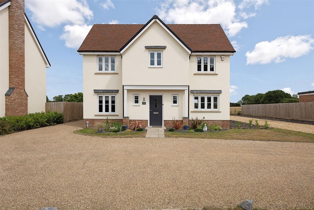 Property photo 1 of 36 White Beams Ph03.Jpg