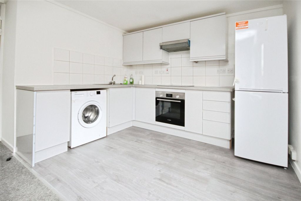 Property photo 1 of 7 Picture No. 04