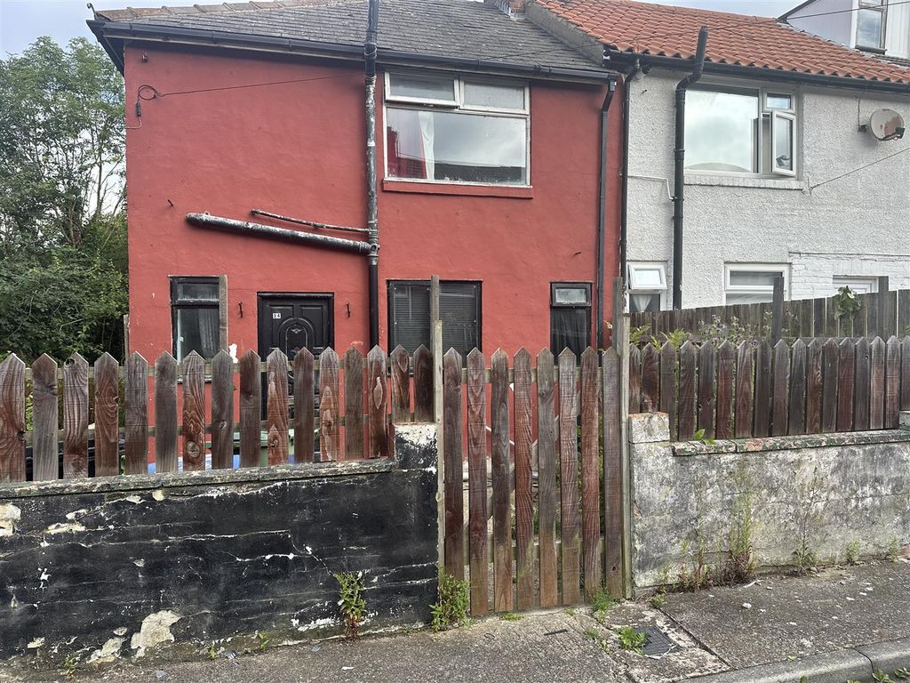 Property photo 1 of 12 34 Shakespeare.Jpg