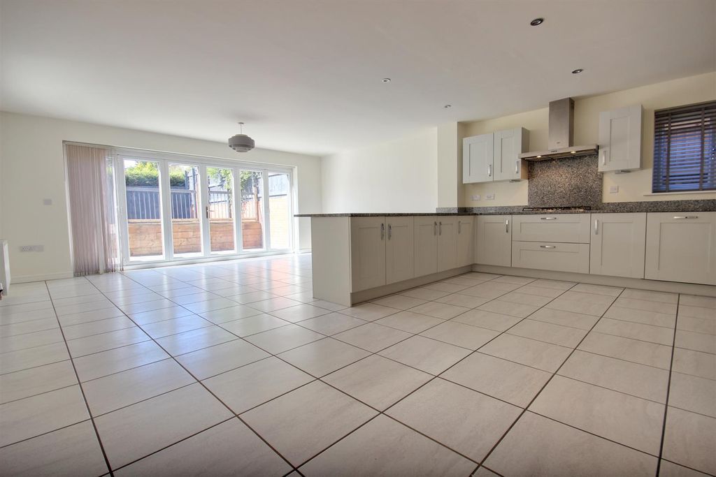 Property photo 3 of 19 Nursery (18).Jpg