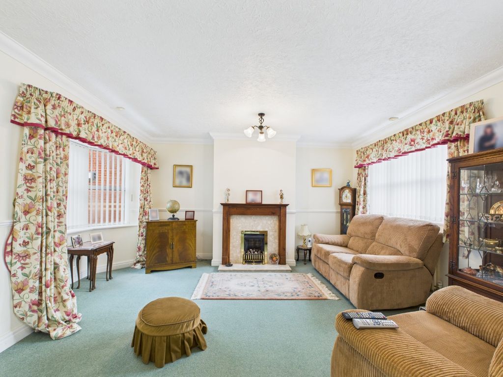 Property photo 3 of 23 4621707