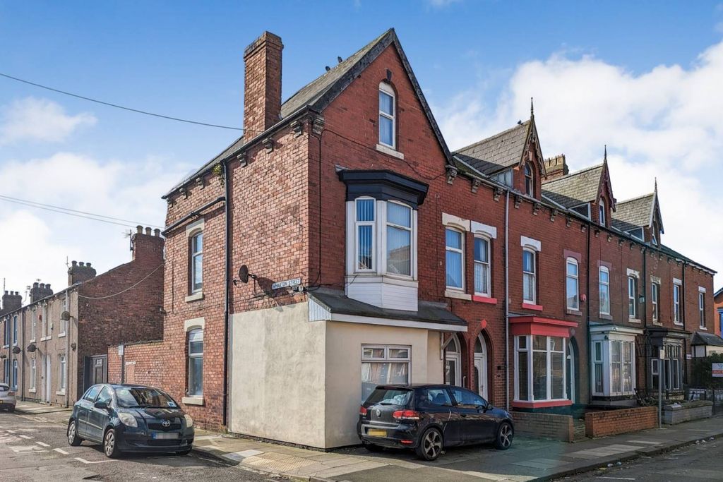 Property photo 1 of 7