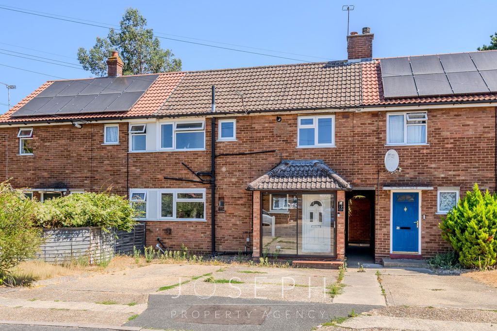 Property photo 1 of 15