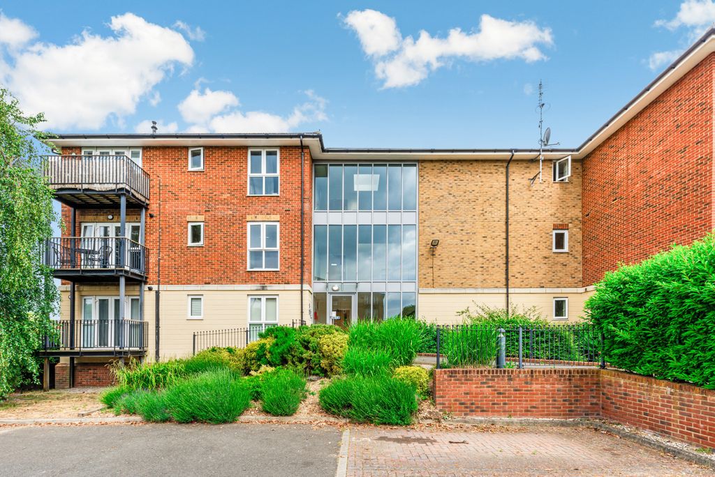 Property photo 2 of 12 Picture No. 07
