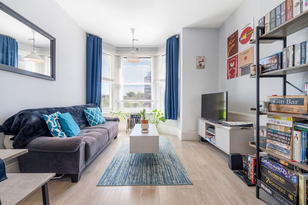 Property photo 1 of 13 Reception (3).Jpg