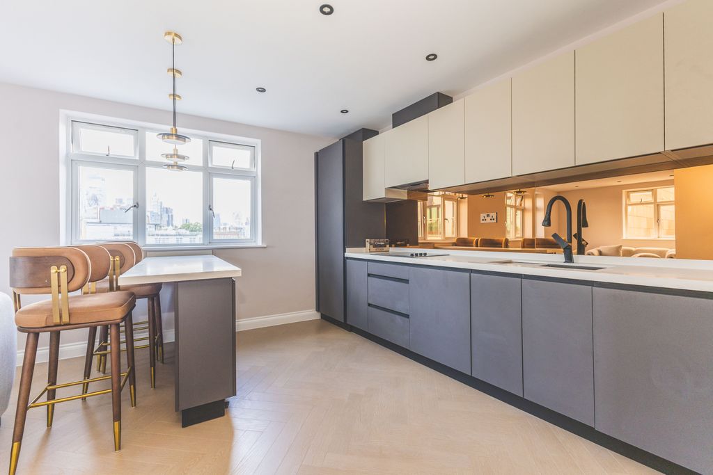 Property photo 1 of 13 Selection Of 3 Bedroom Apartments To Rent