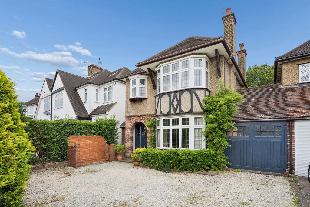 Property photo 1 of 24