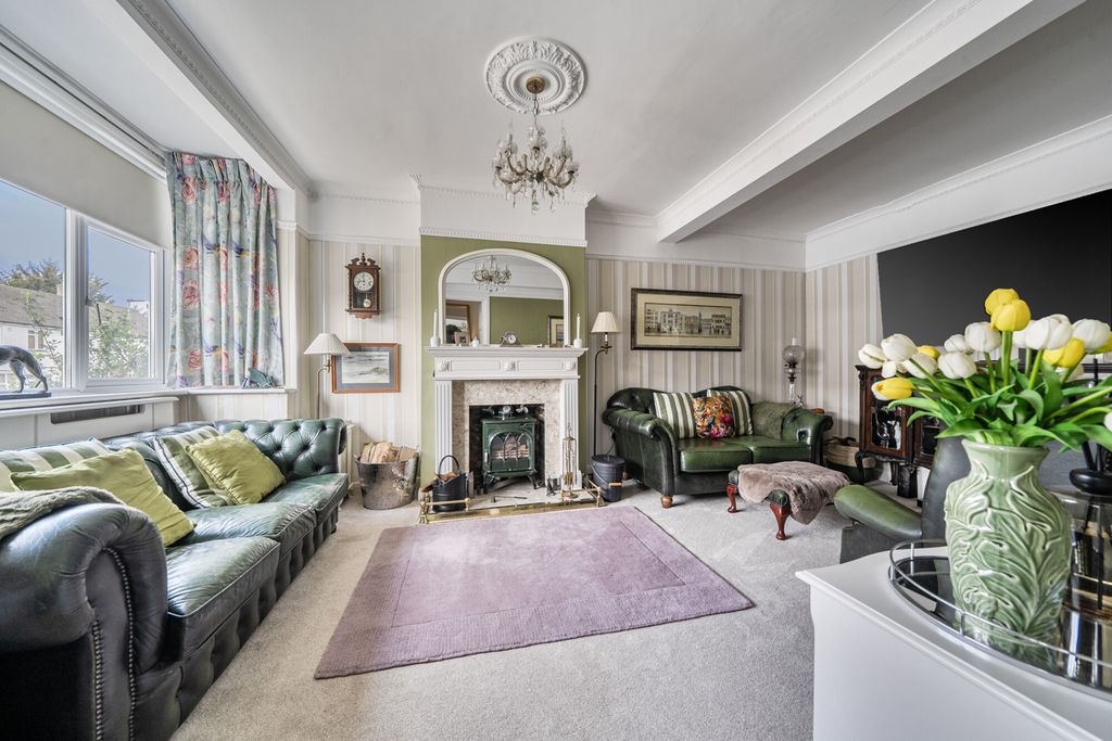 Property photo 2 of 23 1429548-15-69B94F...