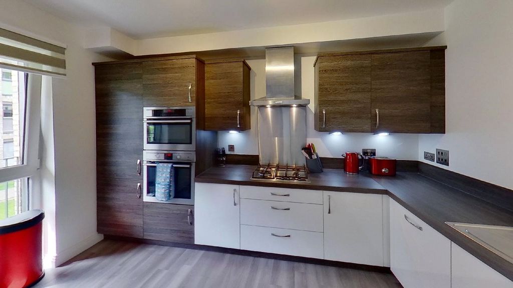 Property photo 3 of 7 Photo 3