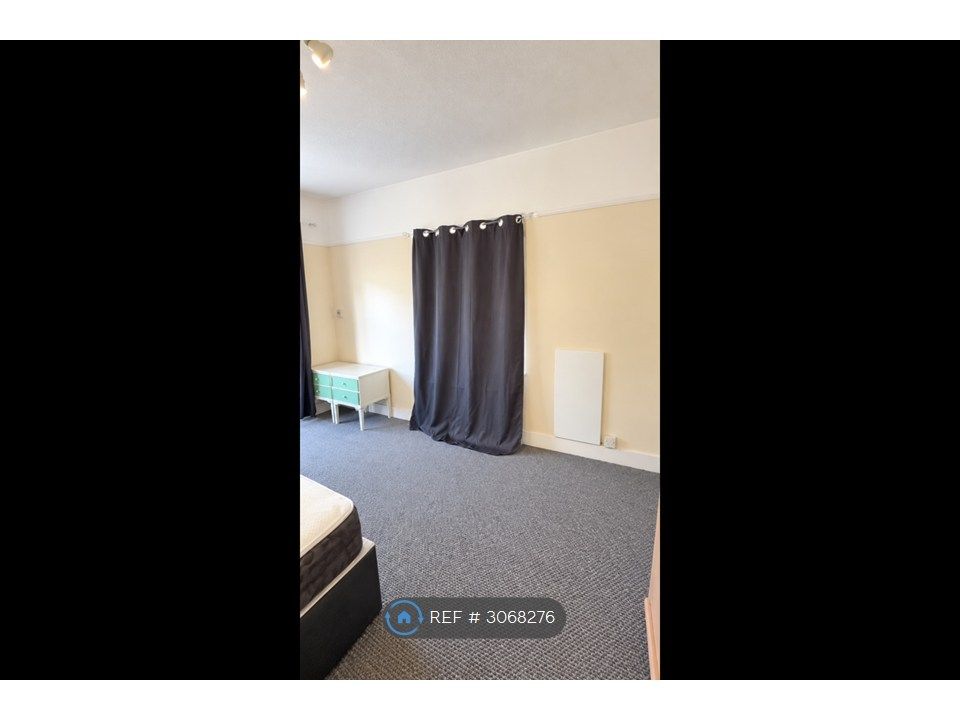 Property photo 3 of 4