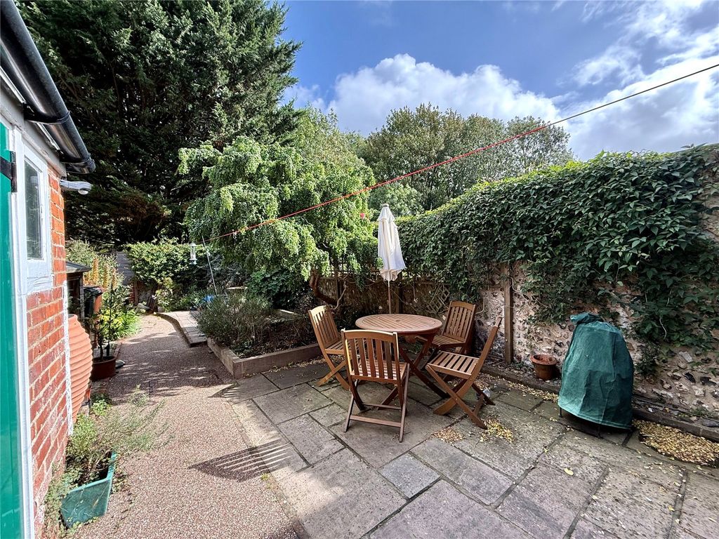 Property photo 3 of 13 Picture No. 20