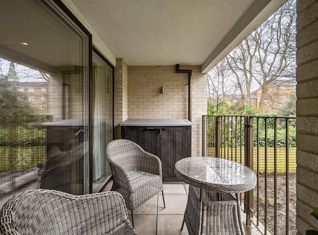 Property photo 3 of 13 19534752 (8).Jpg